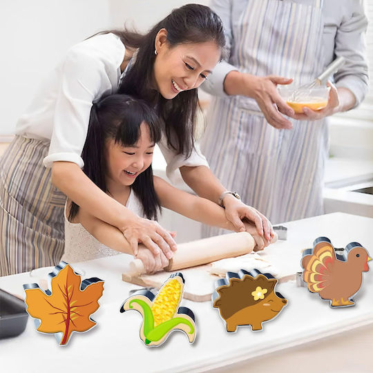 Autumn Cookie Cutters 8 Pieces Pumpkin Leaf Squirrel Hedgehog More
