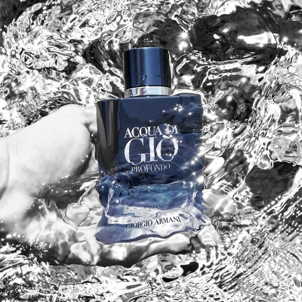 Giorgio Armani Acqua Di Gio Profondo Eau de Parfum 50ml