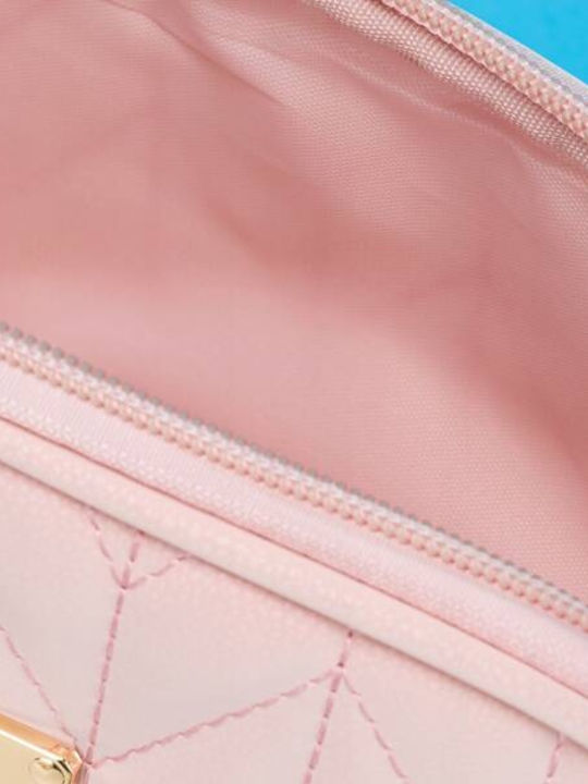 Elegant Women's Makeup Bag Made of Eco Leather Zipper Peterson