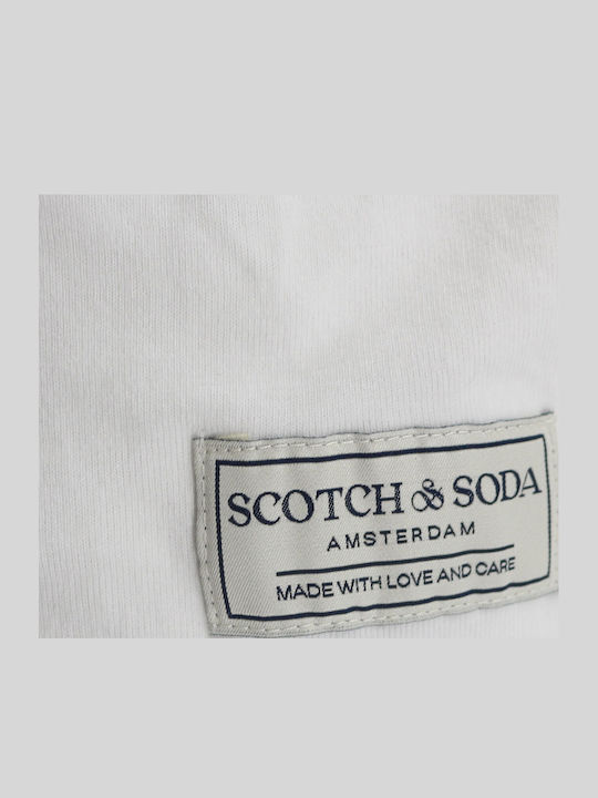 T-shirt White