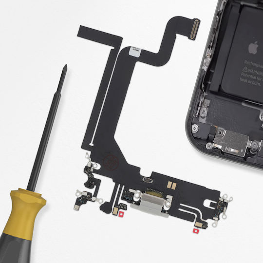 Кабел с Порт за зареждане в Сребрист цвят за iPhone 14 Pro Max