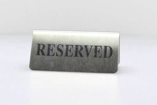 Σήμανση Επιτραπέζια Ανοξείδωτη Reserved 7,5x3,8cm 1-55703