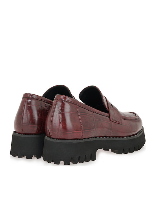 Women's Loafers in Burgundy Color