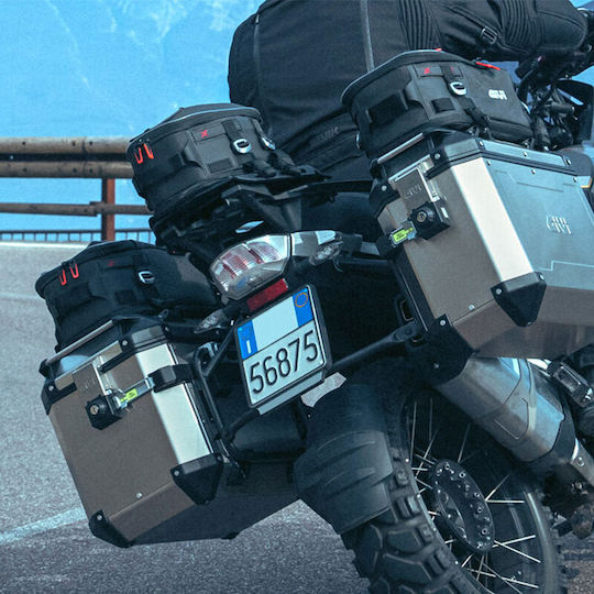 Givi X-Line Мотоциклетен Куфар 20лт в Черен цвят
