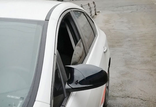 Комплект от 2 капачки за огледала в стил Батман Opel Astra J 2009-2020 Пиано черен цвят Лъскаво черно Лесен монтаж UV устойчив Премиум материал