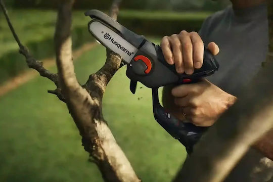 Husqvarna Aspire™ P5-P4A Pruning Battery Chainsaw 1x2.5Ah 18V 1.3kg with Blade 12.7cm