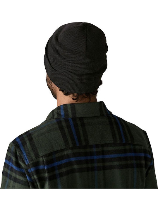Beanie Unisex Beanie Knitted in Black color