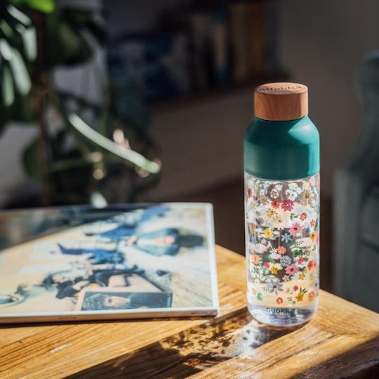 Quokka Kids Water Bottle Plastic with Screw Cap Non Spill 720ml