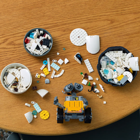 LEGO Disney WALL-E and EVE for 18+ Years 811 Pieces