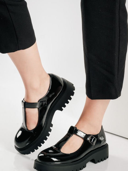 Patent Leather Ballerinas With strap Black