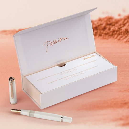 Pelikan Souverän M600 Writing Pen Medium White with Blue Ink
