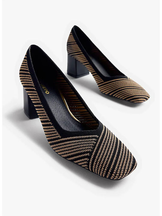 Pointed Toe Black Medium Heels