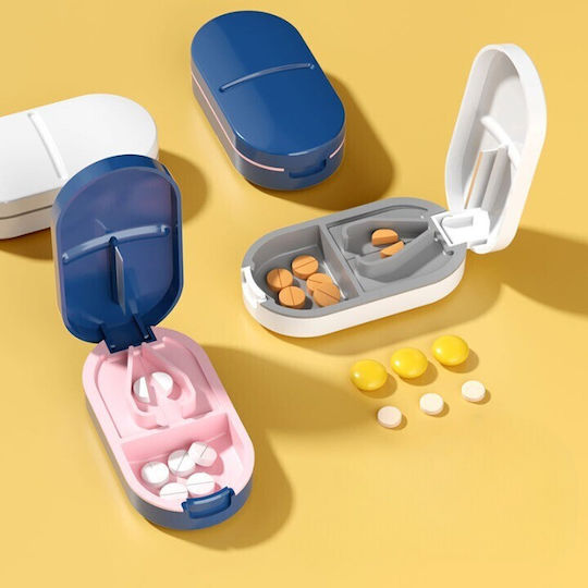 Organizator Medicamente Flippy Dispozitiv De Tăiere Și Zdrobire Pastile Ideal Pentru Călătorii Portabil Perie Curățare Compartiment Depozitare 8.5x4.5x2.5 Cm Alb