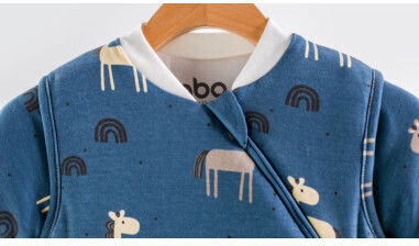 abo Winter Sleeping Bag with Feet Giraffe
