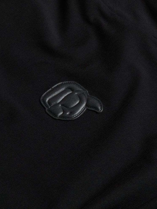 Black T-shirt