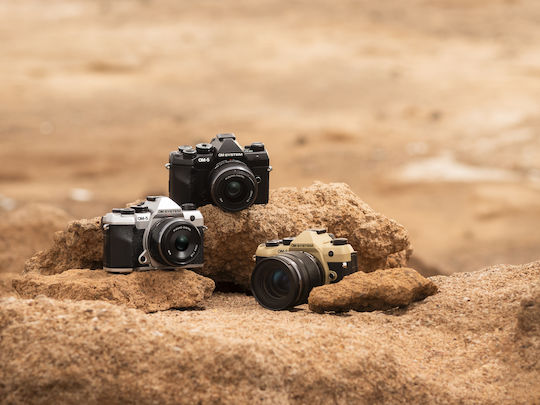Olympus OM-5 II Mirrorless Φωτογραφική Μηχανή Kit (ED 12-45mm f/4 PRO) Ασημί