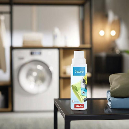 Miele Υγρό Απορρυπαντικό Ρούχων 250ml (13 Μεζούρες)