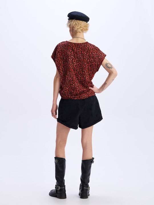 Water Flow Women's T-shirt Animal Print Red