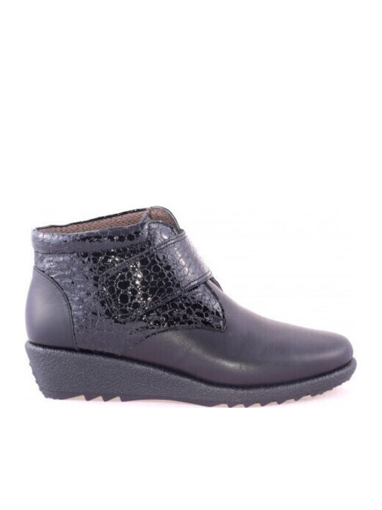 Leather Women's Chelsea Boots Black