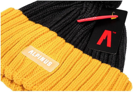 Matind Beanie Beanie Knitted in Yellow color