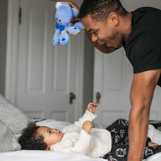 Baby Einstein Animal with Music for 3++ Months