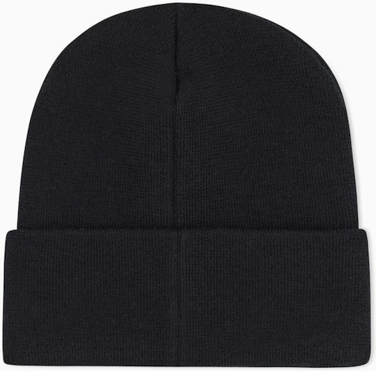 Beanie Beanie Knitted in Black color