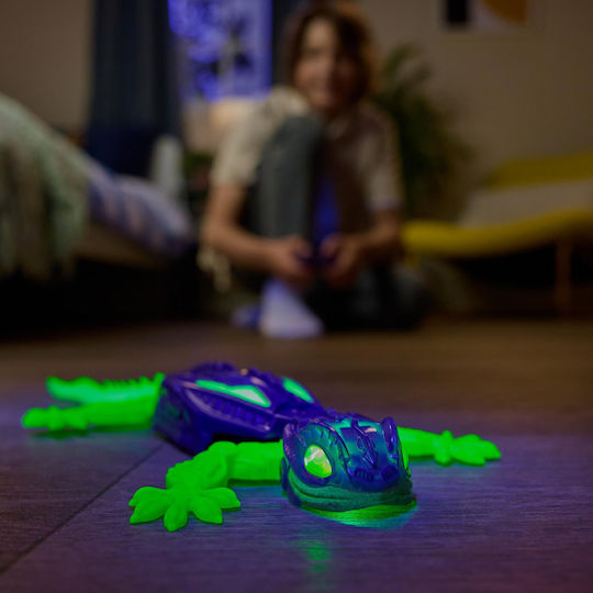 Hexbug Hex Bots: Interactive Geco Glow in the Dark Purple Remote-Controlled Toy
