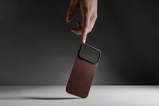 Nomad Magnetic Leather Back Cover iPhone 17 Pro Max Compatible with Magsafe Horween Leather Rustic Brown