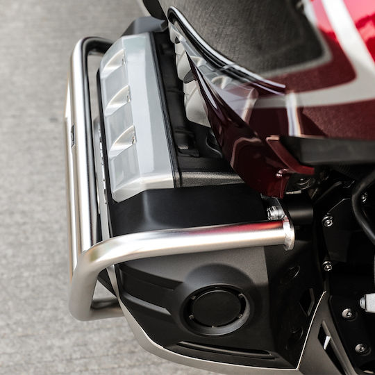 Honda GL1800 Crash Bar Applicable to Honda GL1800 Silver