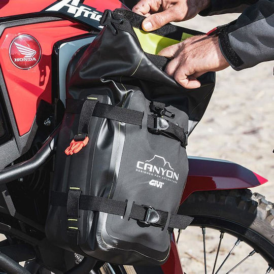 Givi Canyon Bag for Motorcycle Protection Rails 8lt Black