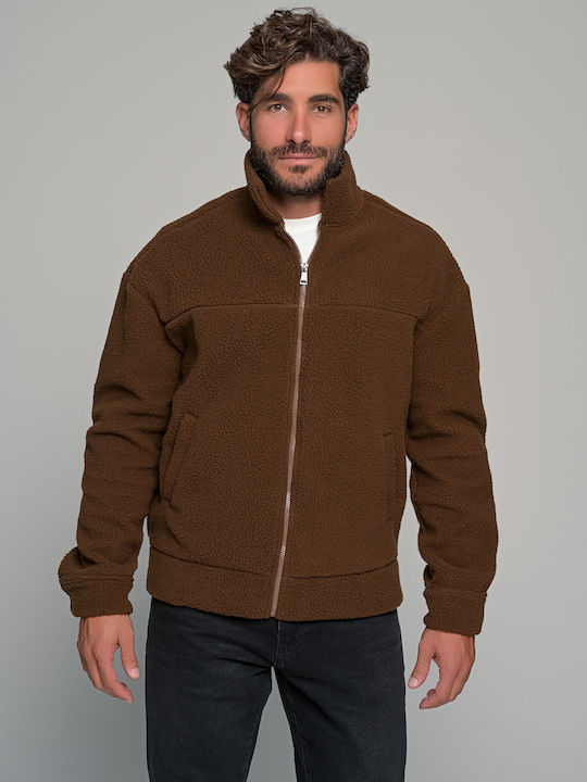 Jacke Brown