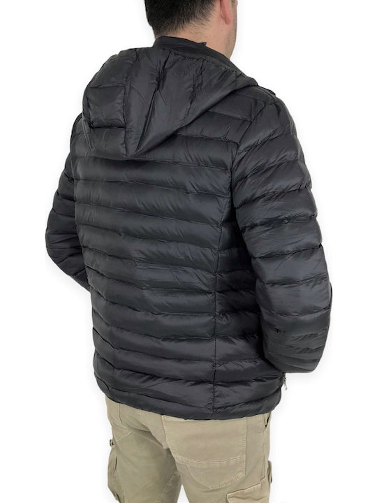 Jacke Black