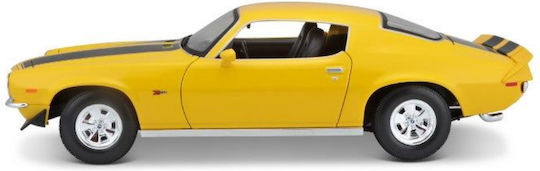 Mounted Miniatures 1971 Chevrolet Camaro Chevy Yellow 1/18 Maisto