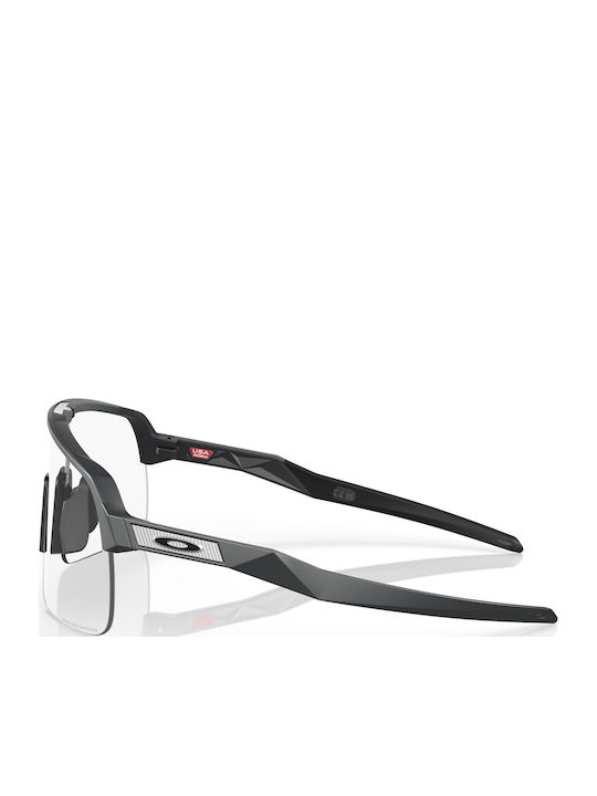Oakley Sutro Lite Herren Sonnenbrille mit Kunststoff Gestell Photochromic OO9463-45