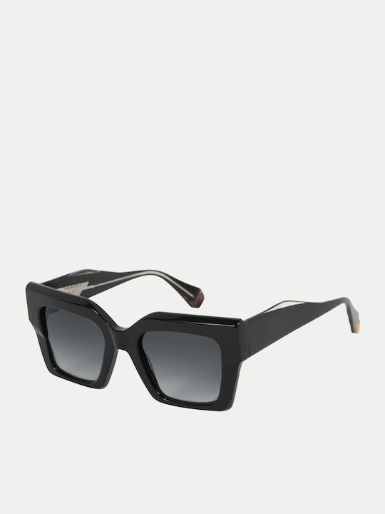 Gigi Barcelona Kendall Women's Sunglasses with Black Plastic Frame and Black Gradient Lens 6737/1