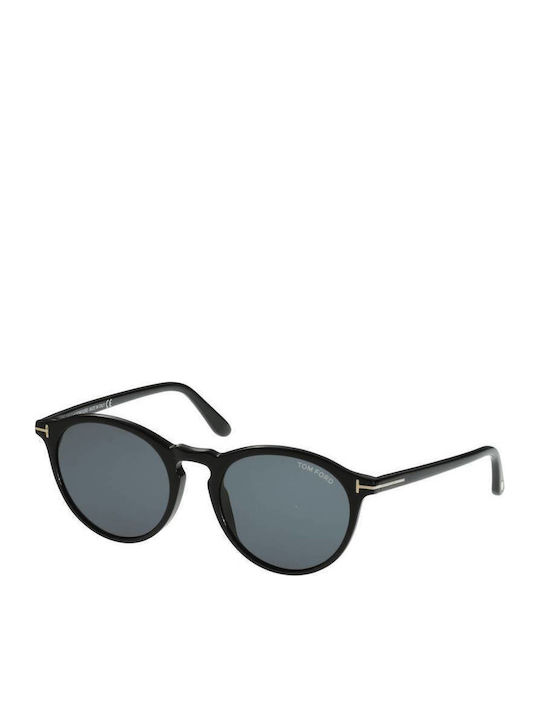 Tom Ford Aurele Unisex Sunglasses with Black Horn-Rimmed Frame and Grey Gradient Lenses