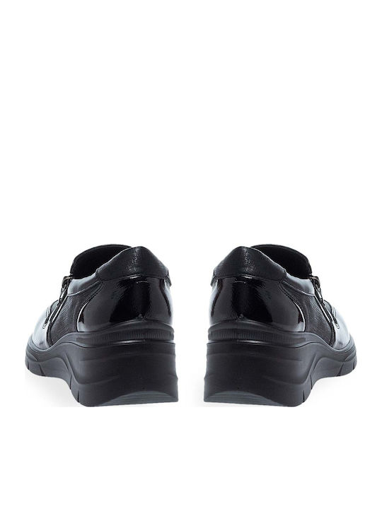 Patent Leather Women's Moccasins in Black Color