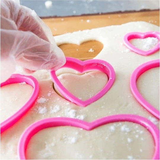 Комплект Формички За Бисквитки Сърца 6 Бройки Wilton