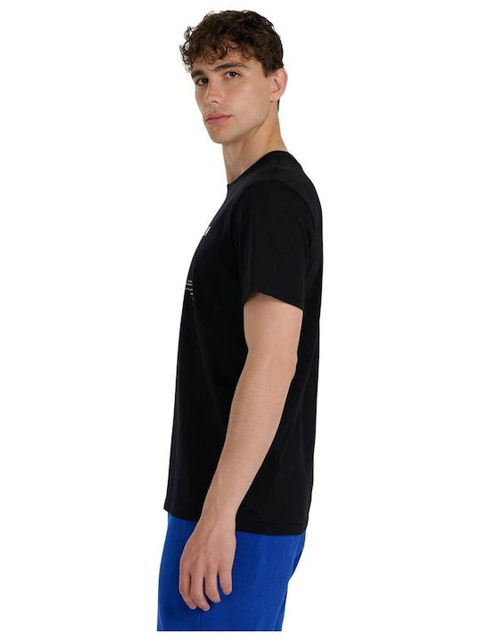 Black T-shirt