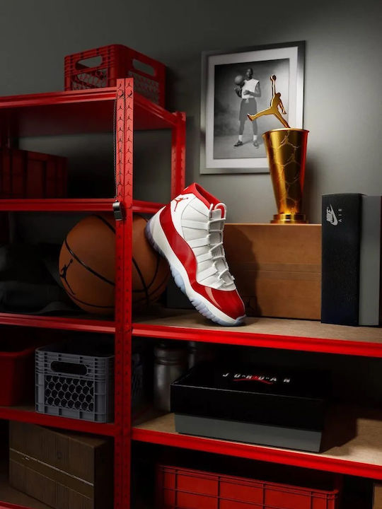 Air  11 Retro Мъжки Високи Сникърси Бели / Varsity Red / Black