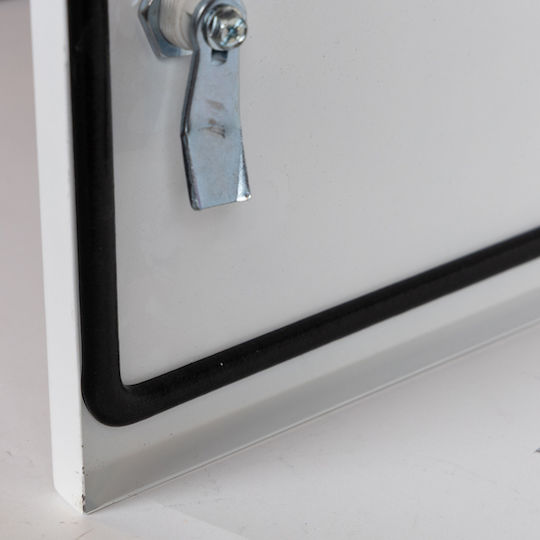 Eurolamp Wall mounted Waterproof 24-Elements Fuse Box with 1 Row