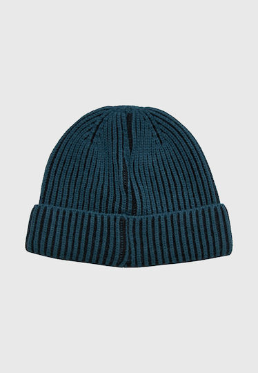 Beanie Beanie Knitted in Green color