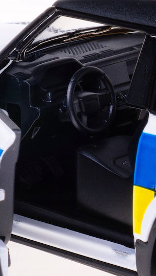HIPO Land Rover Police Car