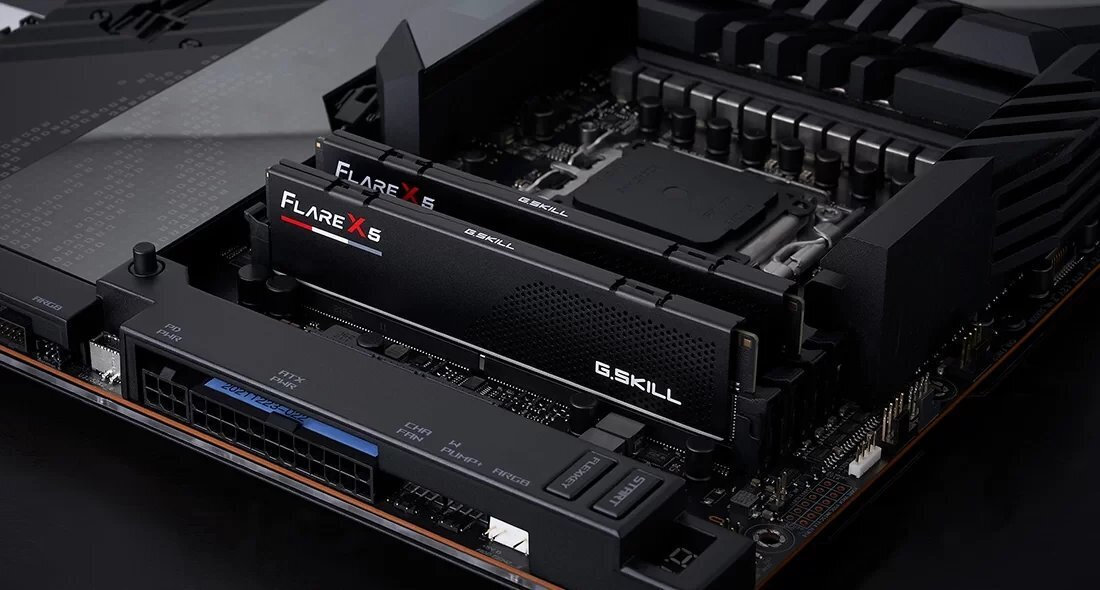 G.Skill Flare X5 128GB DDR5 RAM cu 2 module (2x64GB) și Viteză