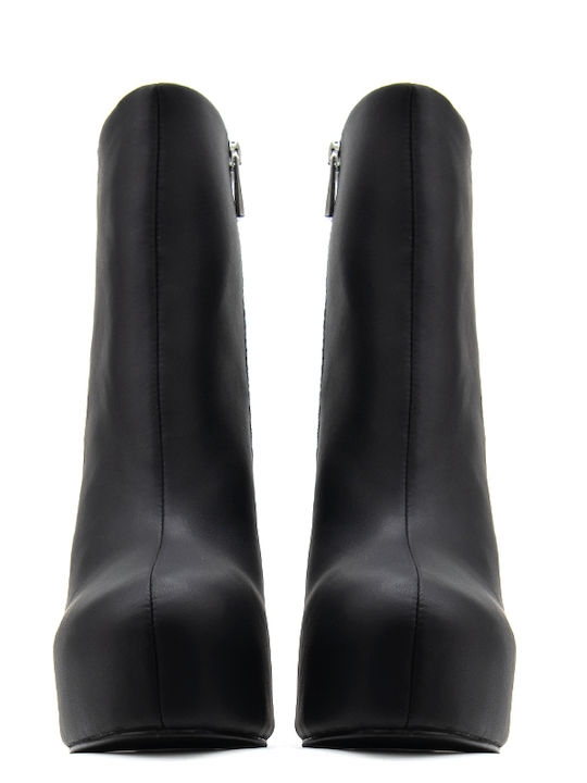 Steve Madden