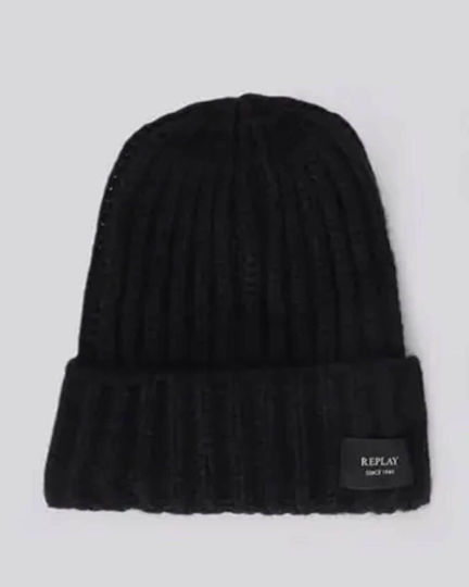 Frauen Set mit Beanie Gestrickt in Schwarz Farbe
