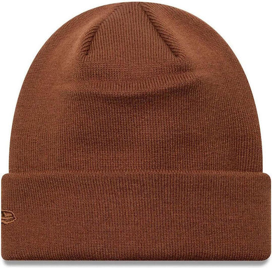 League Essential Beanie Beanie Knitted in Brown color