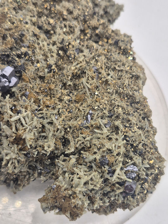 Raw Sample of Galena Chalcopyrite Pyrite Quartz Points – Natural Stones