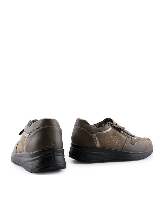Sneakers Brown