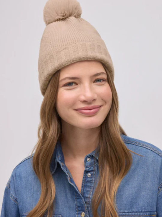Pom Pom Beanie Beanie Knitted in Beige color